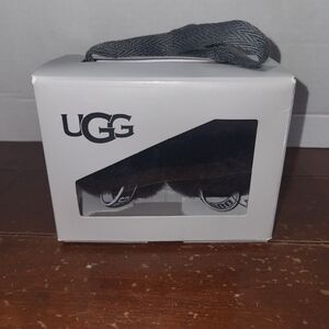 NWT UGG I Fluff Yeah Slide Newborn Size 0/1 XS Baby Girl Shoes Open Toe Slip On